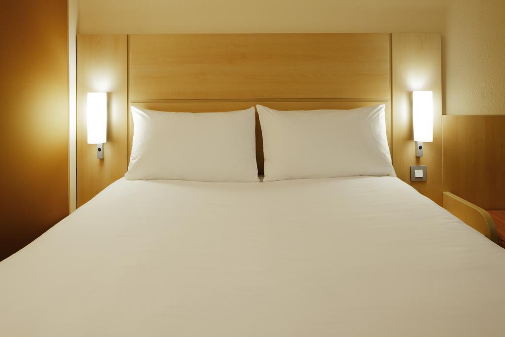 Ibis Chesterfield North - Barlborough Exterior photo